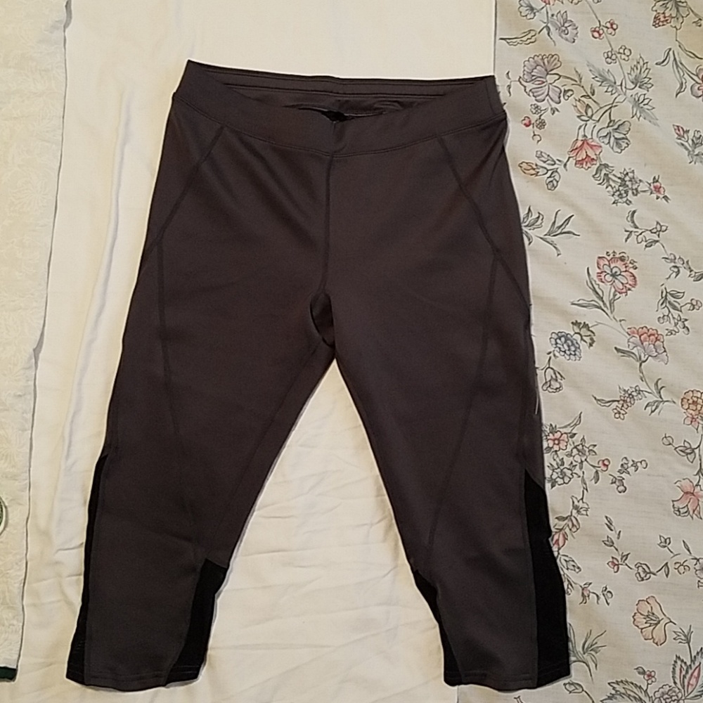 Columbia NWOT omni-wick crops